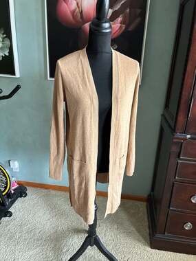 Chico's sz 0 Tan Long Open Front Duster Cardigan Sweater Size S A426